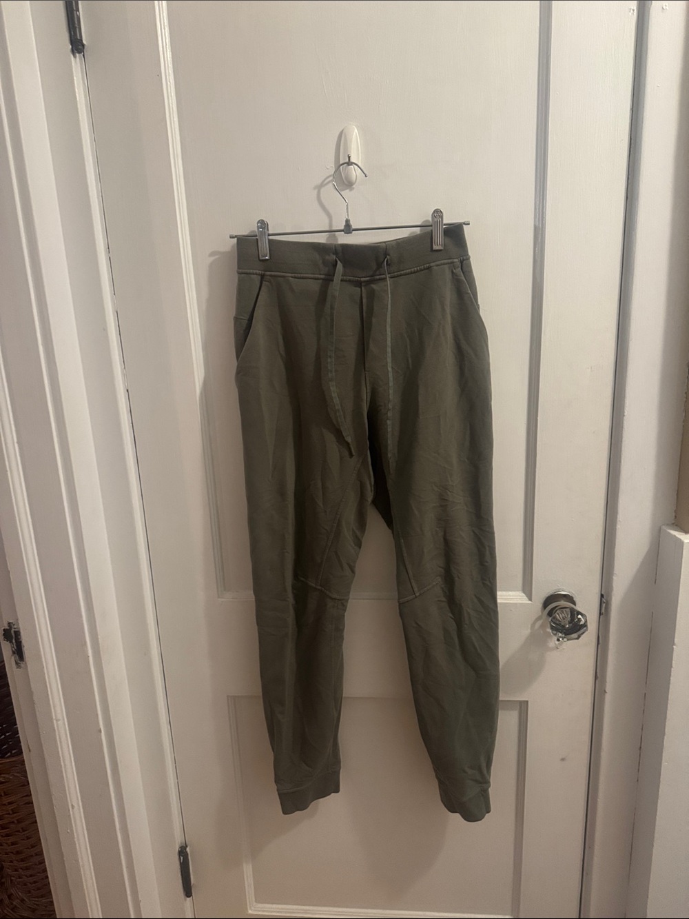 lululemon athletica Men's Olive Drawstring Joggers